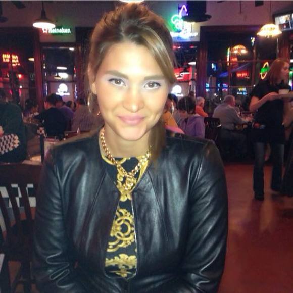 Meet your Posher, דינה - Picture 1 of 1